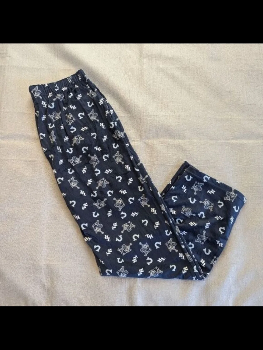 True Religion All Over Logo Print Navy Fleece Pants Mens Size XL NEW!